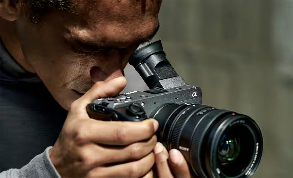 Sony FX2: Kamera Sinema Compact yang Bikin Video Makin Pro