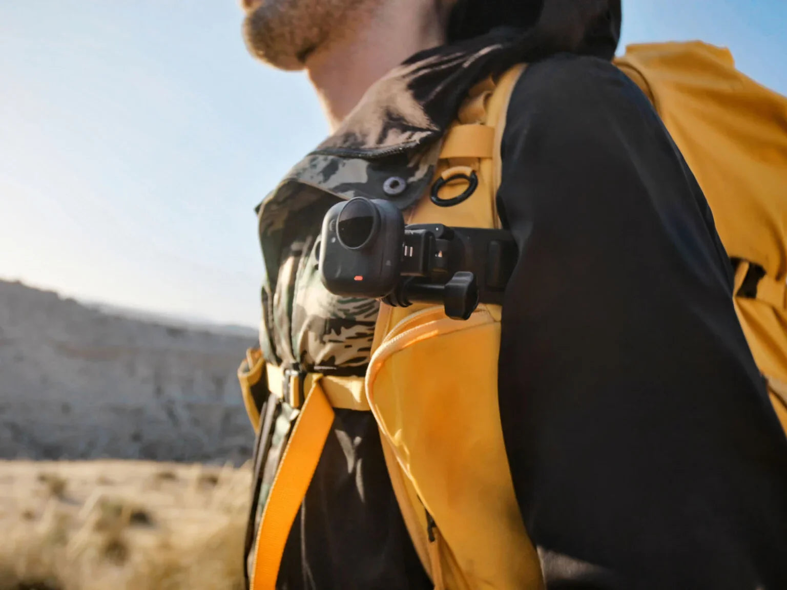 Insta360 Go Ultra Dirilis, Action Cam Mungil, Canggih, dan Punya Sensor Besar