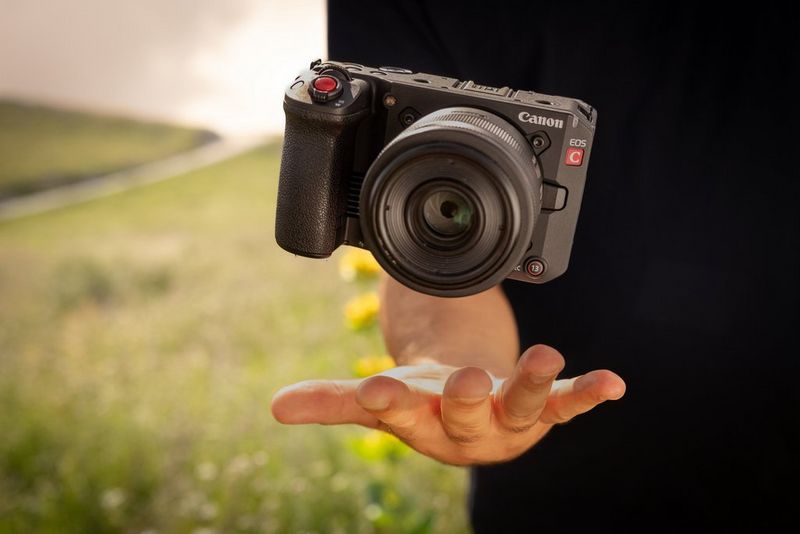 Canon EOS C50 Dapat "Vitamin" Baru: Firmware 1.0.4.1 Bikin Kerja Videografer Makin Sat-Set!