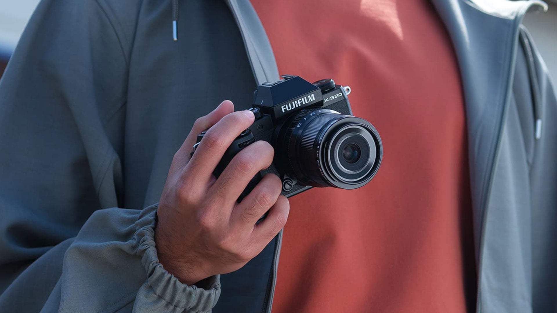 Kenapa Fujifilm X-S20 Jadi Kamera Hybrid yang Bisa Bikin Ngonten Makin Seru? Ini Jawabnnya