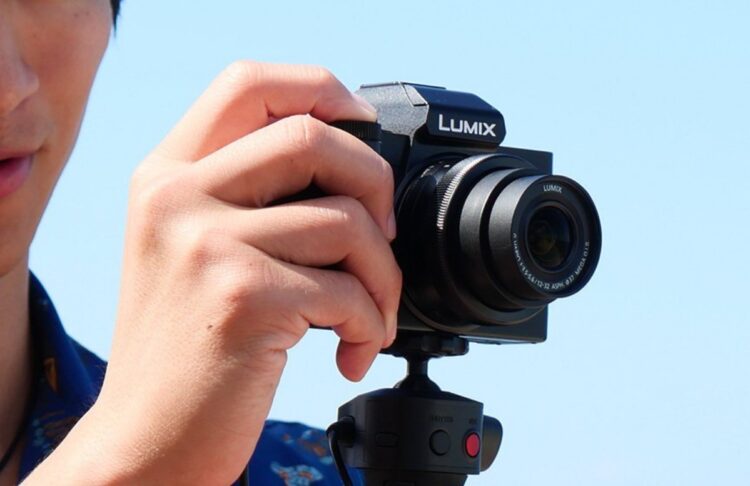 6 Alasan Kamera Panasonic Lumix G100D Tetap Worth It Dimiliki di 2025