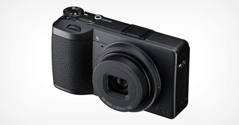 Ricoh Kembangkan Juga GR IV Monochrome: Kamera Kompak Hitam Putih Pertama di Seri GR