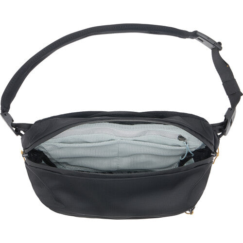 Peak Design BAS-4-BK-1 Outdoor Sling (Black, 4L)