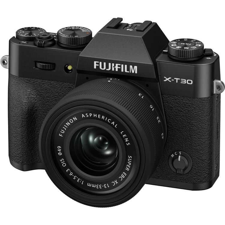 Fujifilm X-T30 III Mirrorless Camera with 13-33mm f/3.5-6.3 Lens (Black)