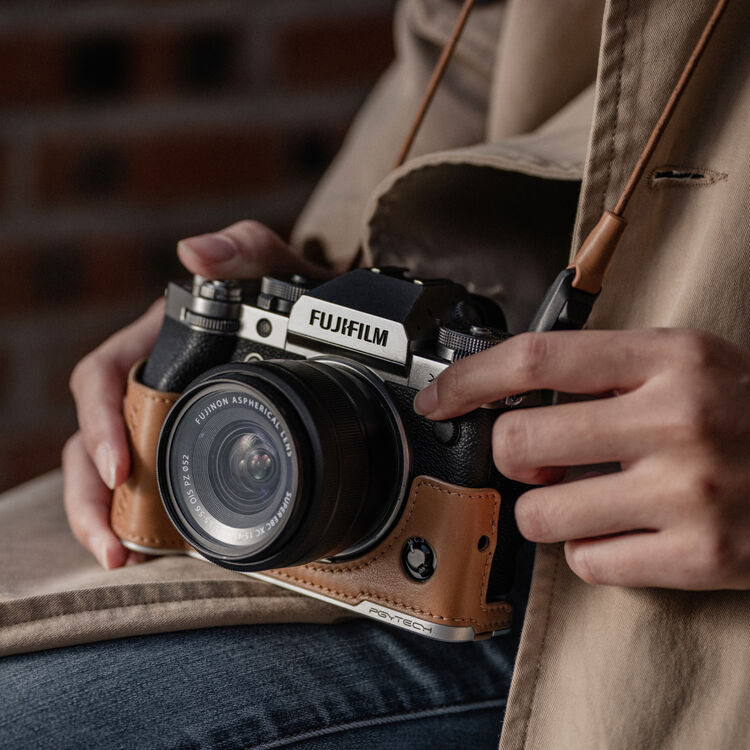 PGYTECH Leather Camera Case for FUJIFILM X-S20 Midnight Black P-CB-540