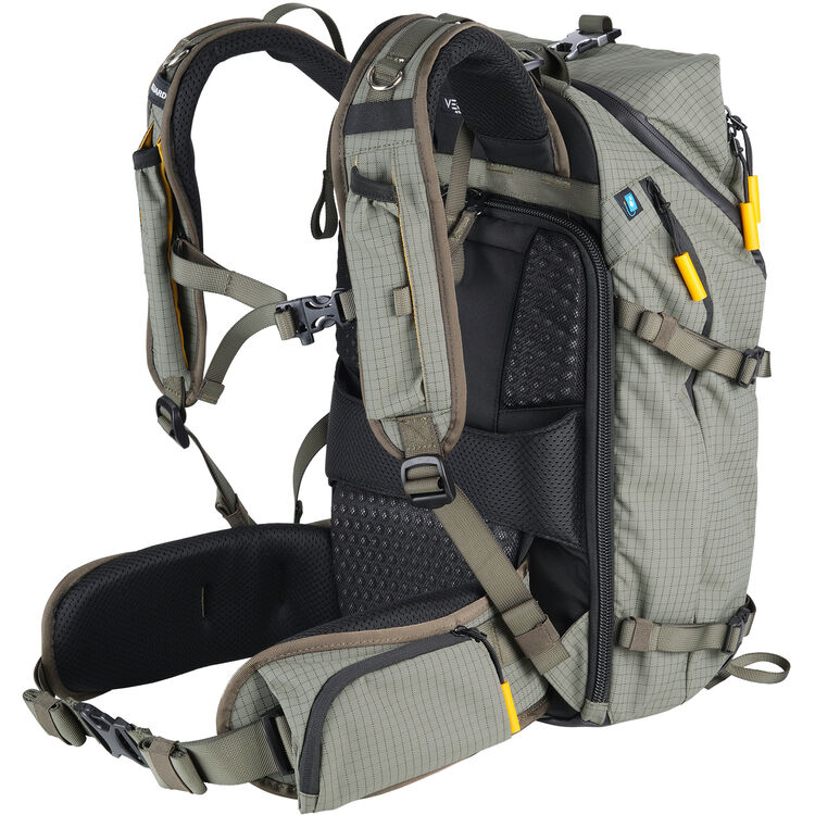 Vanguard VEO Active 46 Camera Backpack (Khaki)