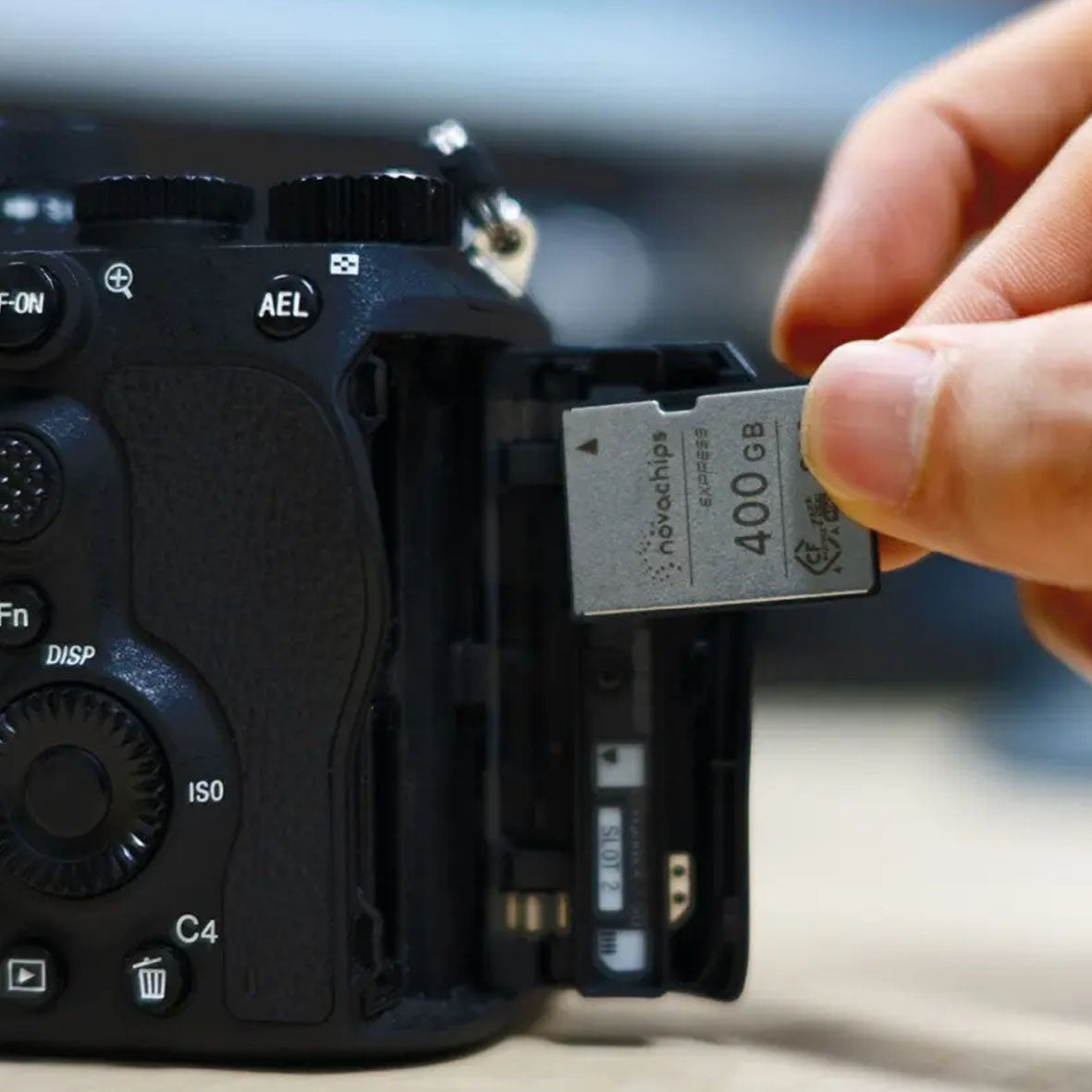 NOVACHIPS EXPRESS CFEXPRESS-A 400 GB