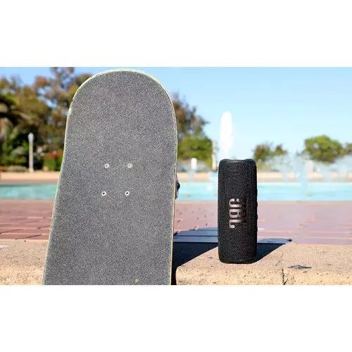 JBL Flip 6 White