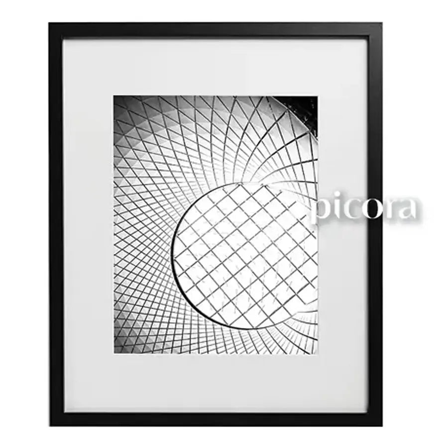 Picora Arte Wall Frame 16R matted to 11R Black