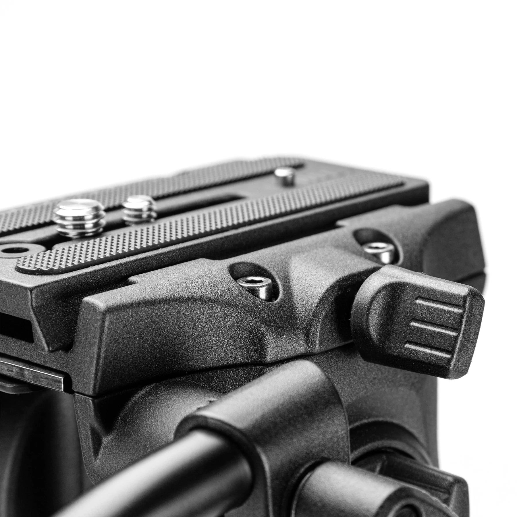 Fotopro DV-5A Heavy Duty Fluid Head Video Aluminum Tripod (Black)