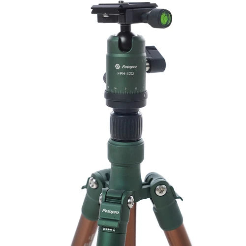 Fotopro X-GO Carbon Fiber Tripod Monopod with FPH-42Q Ball Head Green