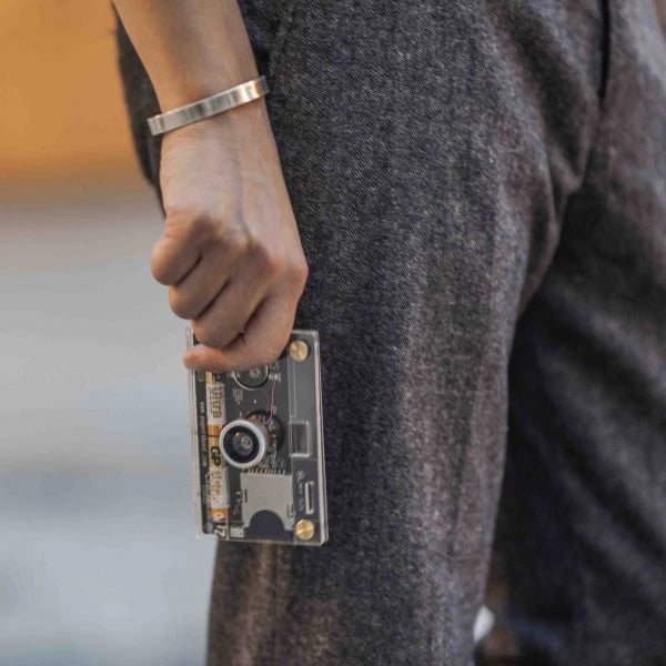 Paper Shoot CROZ Vanguard Camera Set 18MP