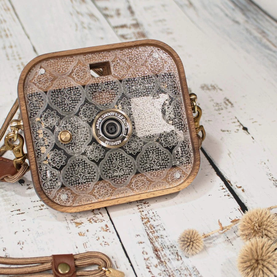 Paper Shoot Thinkk&Shoot Camera Set Vintage Glass - Begonia Flower 18MP