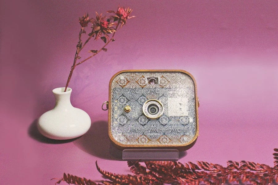 Paper Shoot Thinkk&Shoot Camera Set Vintage Glass - Begonia Flower 18MP