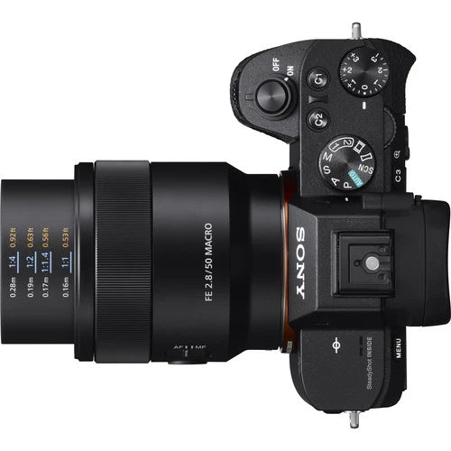 Sony FE 50mm f2.8 Macro Lens