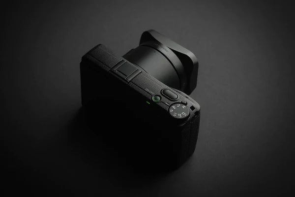 SquareHood Model P for Ricoh GR III & GR IIIx