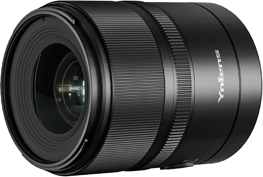 Yongnuo 33mm f/1.4 Commander Series: Senjata Rahasia Buat Motret di Kondisi Cahaya Minim