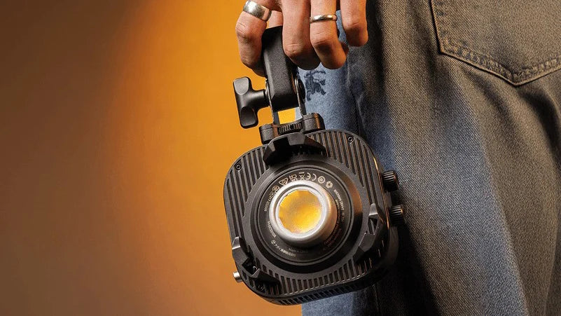 Amaran Halo 300X: Lampu Studio Bi-Color 305W untuk Konten Kreator