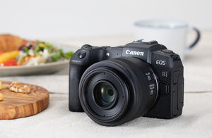 Mau Kamera Full-Frame Terjangkau? Canon EOS RP Masih Jadi Pilihan Paling Worth It!