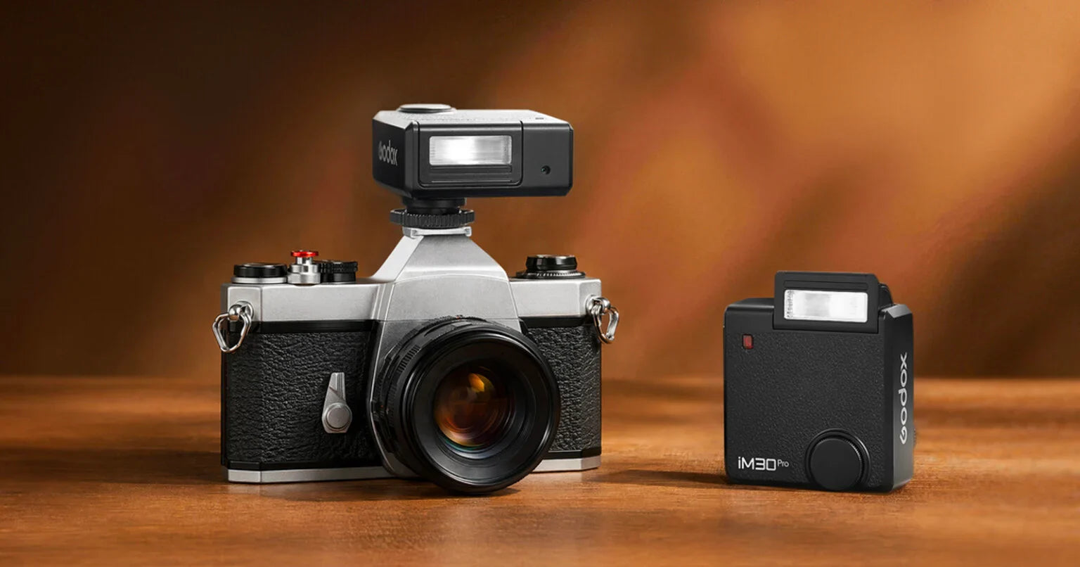 Godox iM30Pro Dirilis, Jadi Flash Mungil dengan Fitur Bounce dan Baterai USB-C