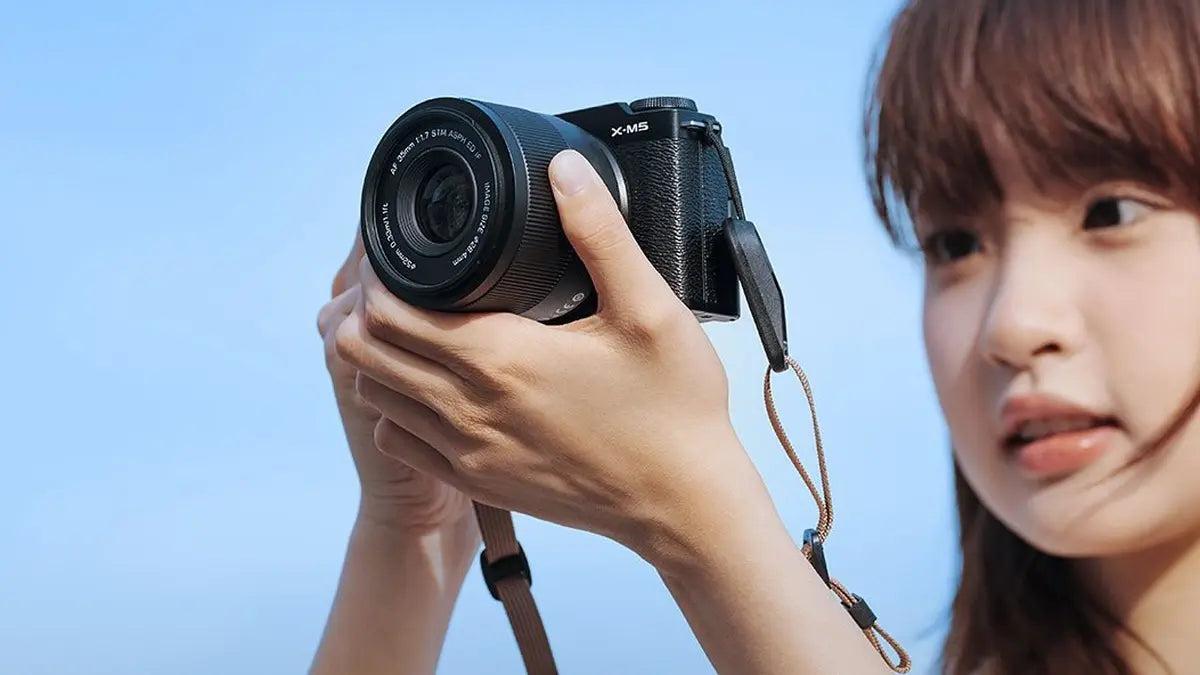 Viltrox AF 35mm f/1.7 Air: Lensa "Magic" yang Bikin Fotomu Naik Kelas Tanpa Bikin Boncos