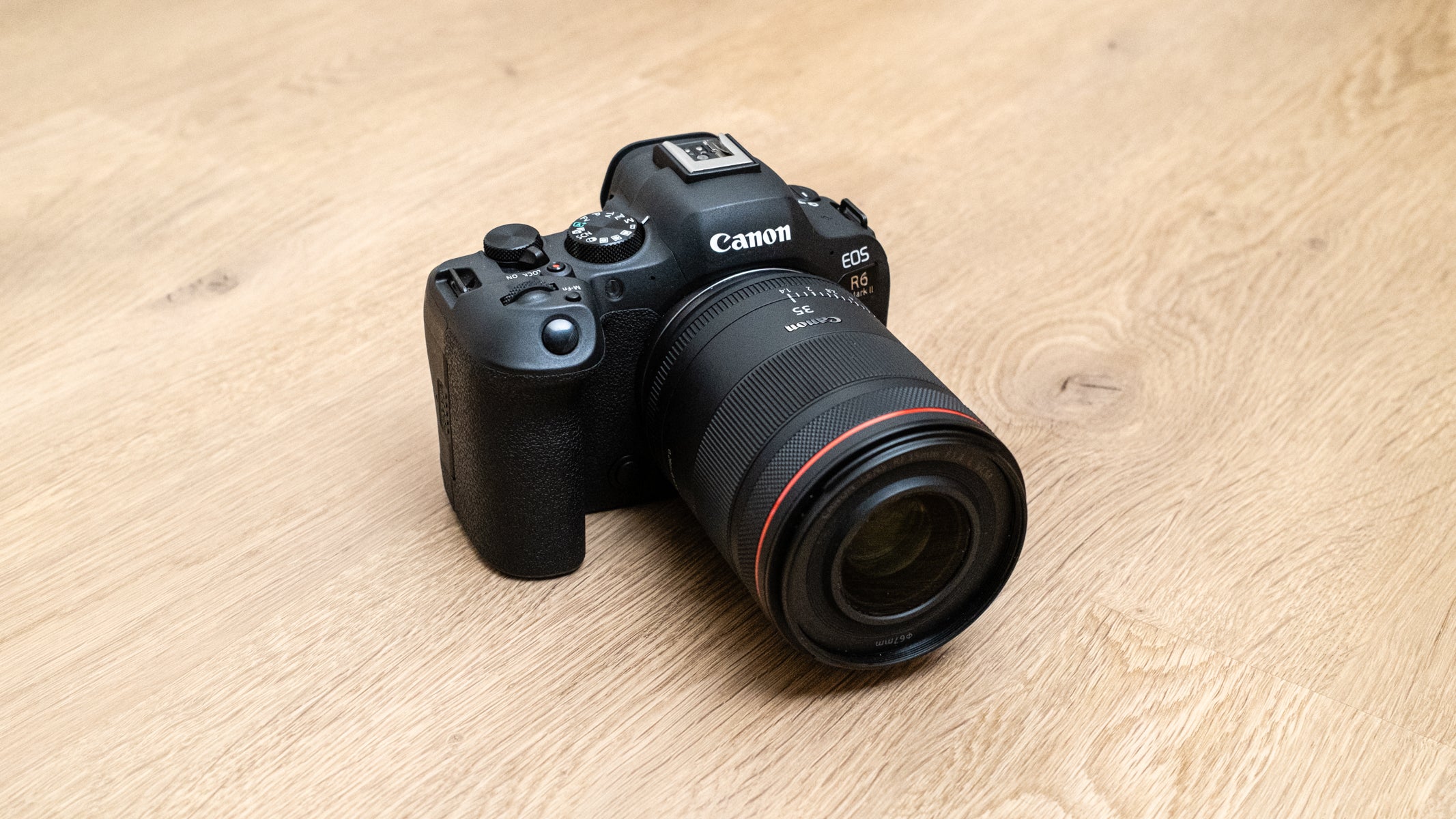 Canon EOS R6 Mark II: Kamera Hybrid Serba Bisa untuk Foto dan Video
