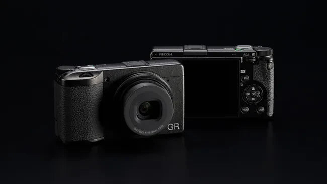 Firmware Baru untuk Ricoh GR III dan GR IIIx: Ada Mode Flash GF-2 dan Performa Lebih Stabil