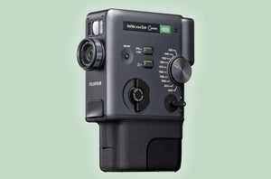 Abadikan Momen Lebih Nostalgic dan Fun Bareng Instax Mini Evo Cinema