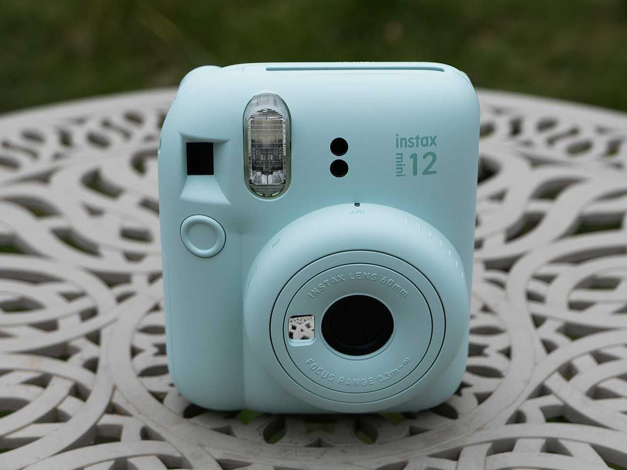 Kenapa Gen-Z Wajib Punya Instax Mini 12? Ini 6 Alasannya
