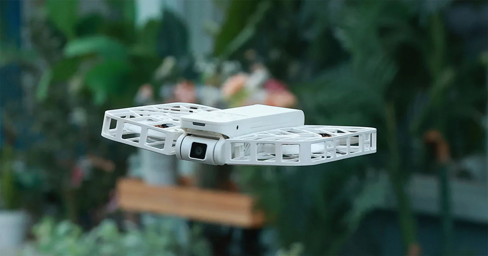 Mengenal Fitur Control With Gesture di Drone HoverAir X1