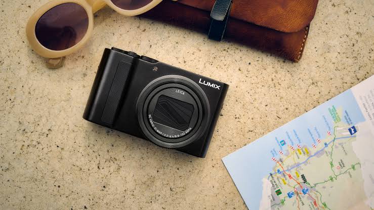 Panasonic Lumix TZ300: Kamera Kompak Mungil dengan Kekuatan Zoom Lensa LEICA yang Bikin Takjub