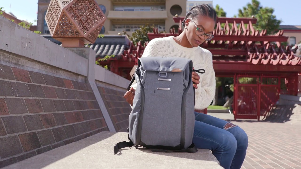 Peak Design Everyday Backpack V2 (30L): Tas Kamera Modular untuk Para Konten Kreator