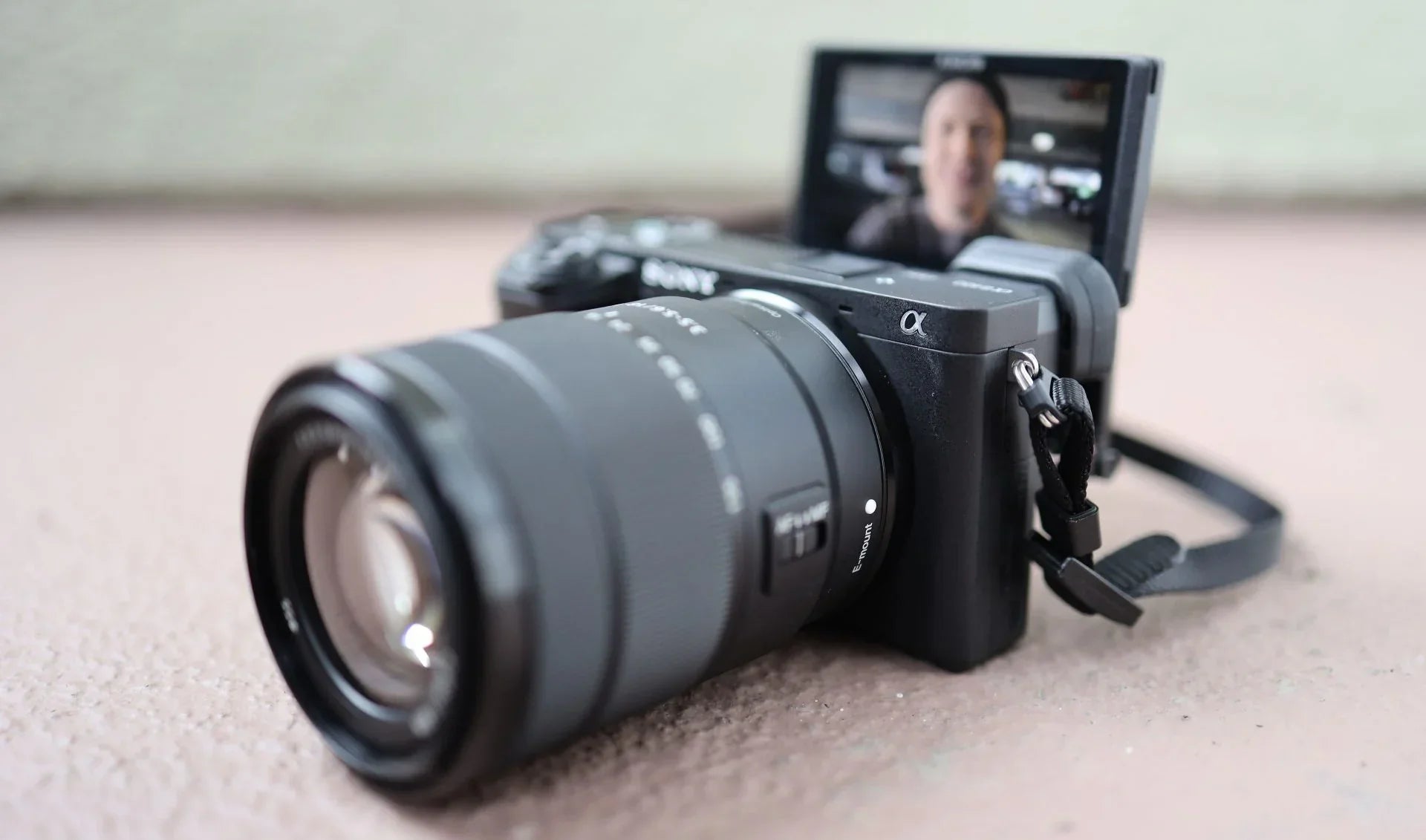 Kenapa Sony A6400 Jadi Kamera yang Seimbang Antara Harga & Performa? Ini Jawabannya