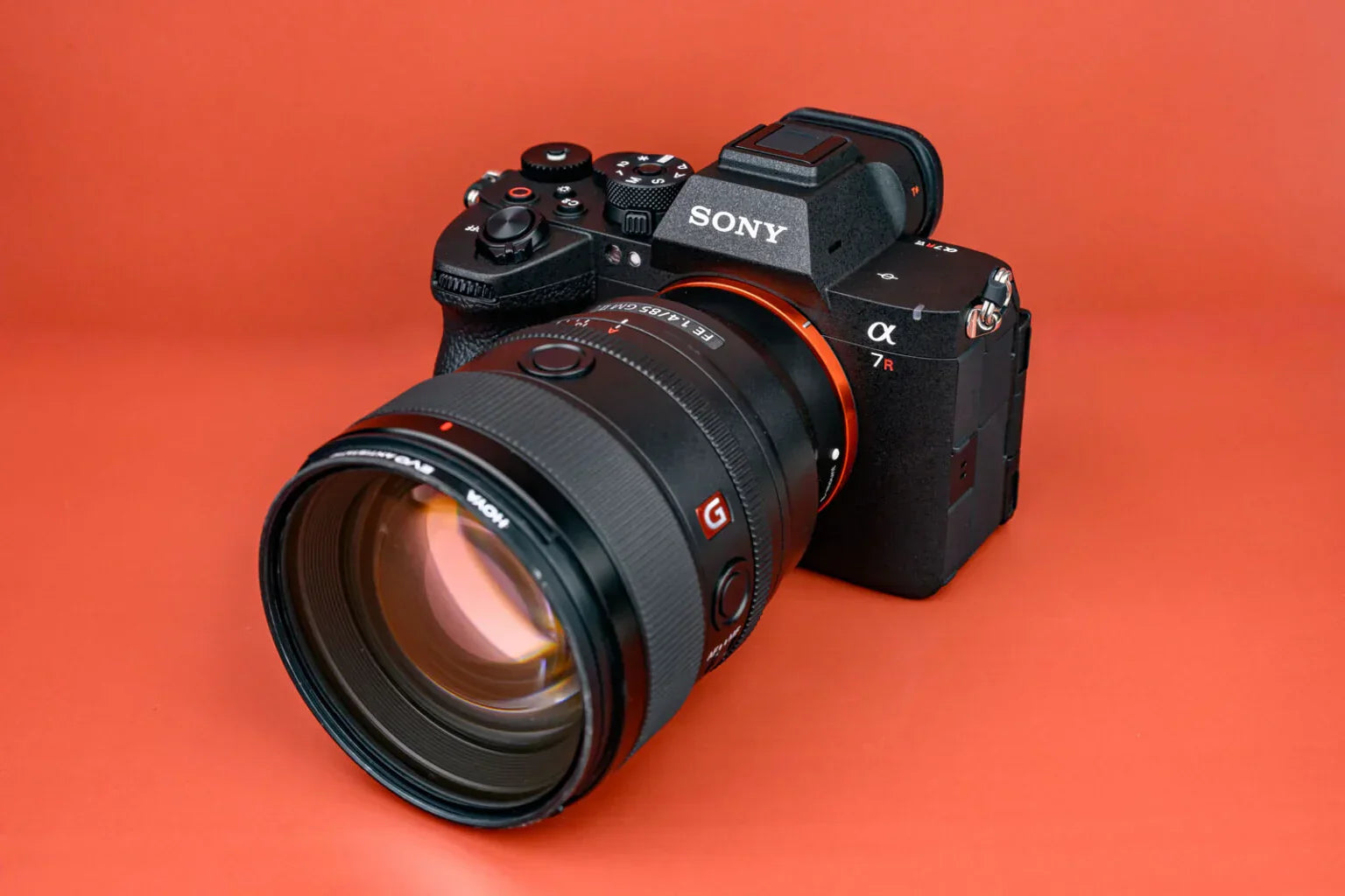 Sony a7R VI Resmi Dirilis: Kamera 66,8MP dengan Burst 30fps dan Sensor Stacked Terbaru