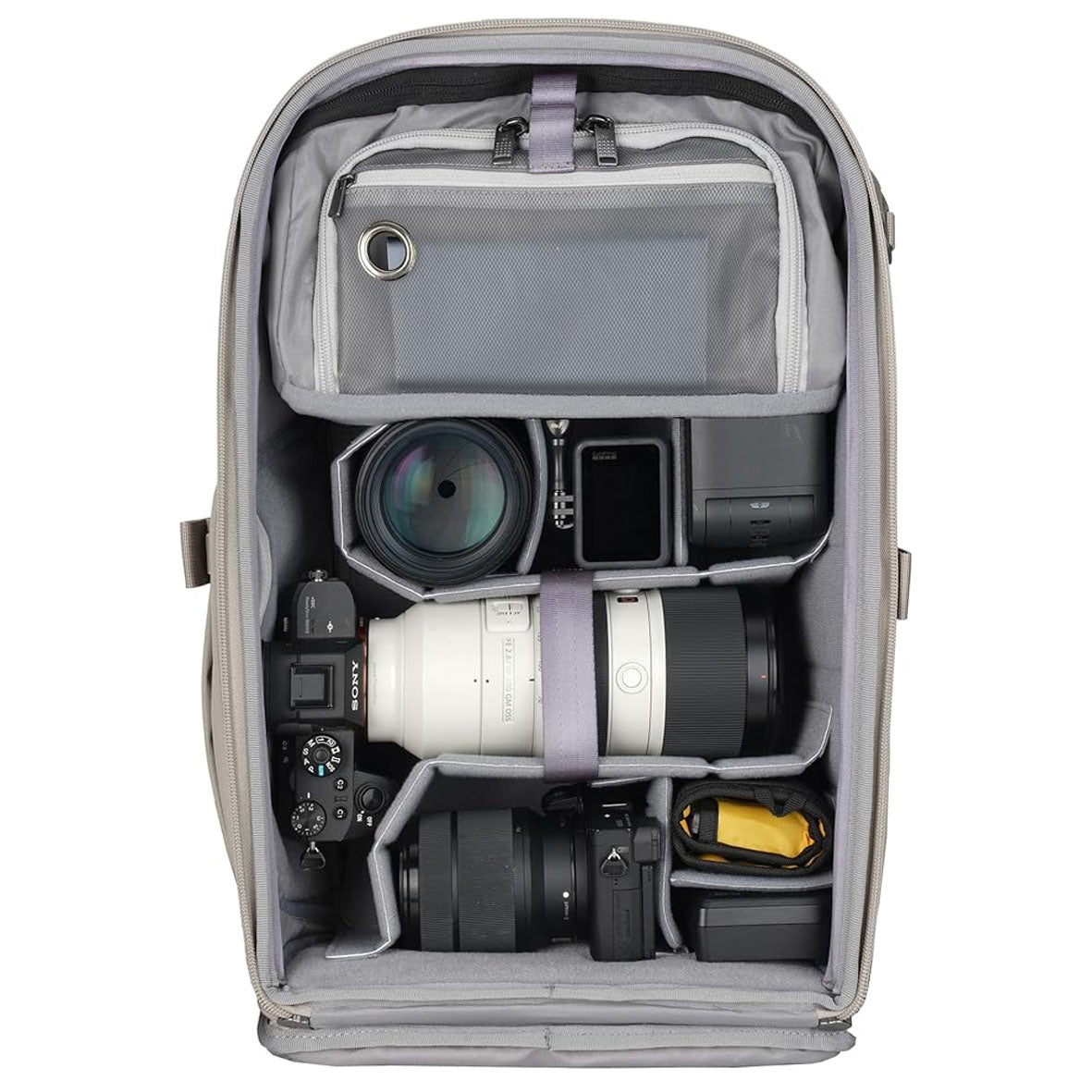 Vanguard VEO METRO B30L Backpack Camera Cream