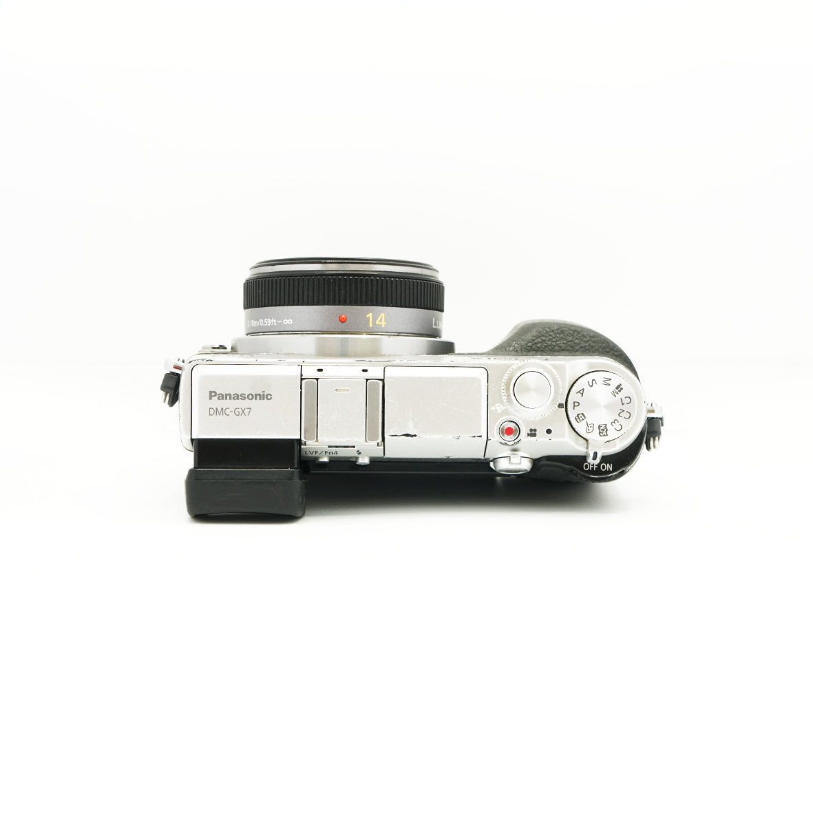 LUMIX GX7 KIT WITH G 14MM F2.5 ASPH  - SCORE 8