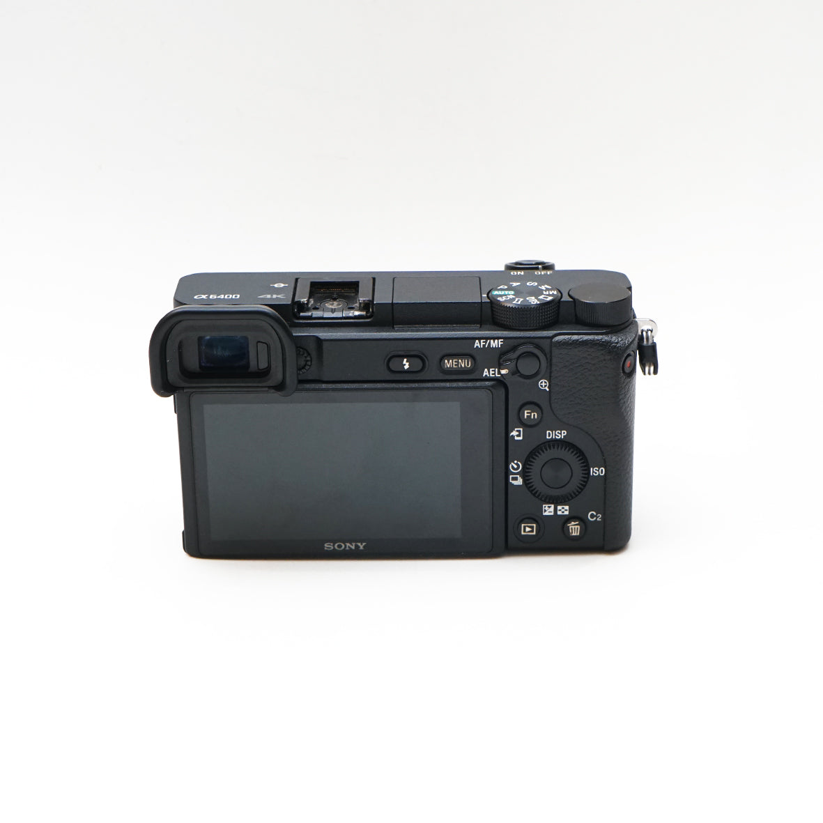 SONY ALPHA 6400 BO  - SCORE 8