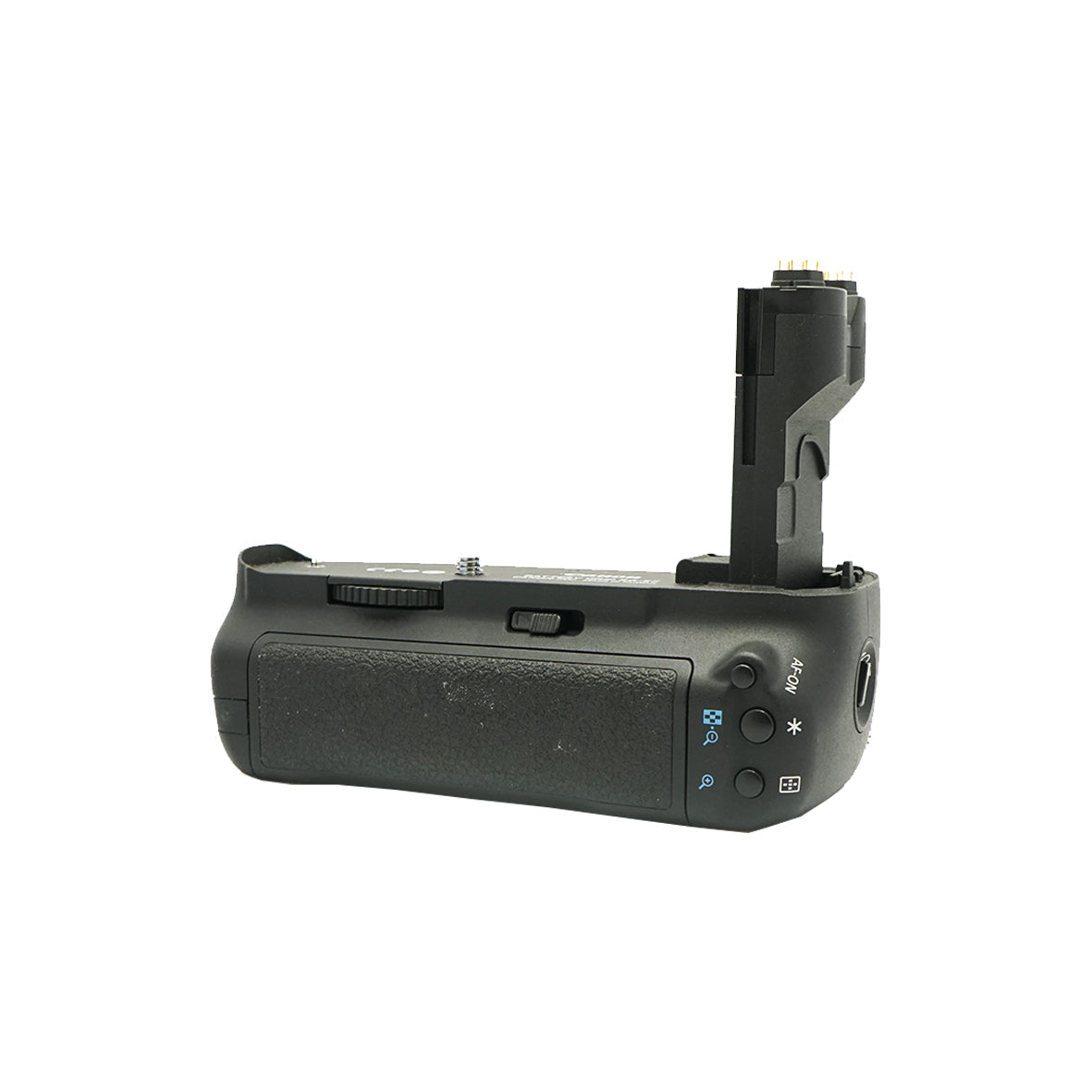 CANON BG-E7 BATTERY GRIP FOR CANON EOS 7D  - SCORE 8