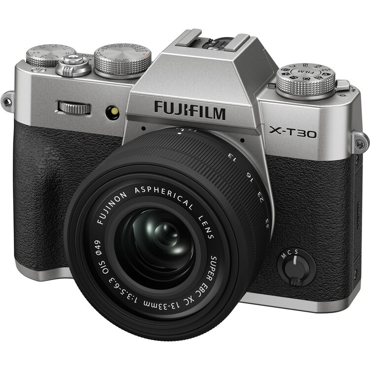 Fujifilm X-T30 III Mirrorless Camera with 13-33mm f/3.5-6.3 Lens (Silver)