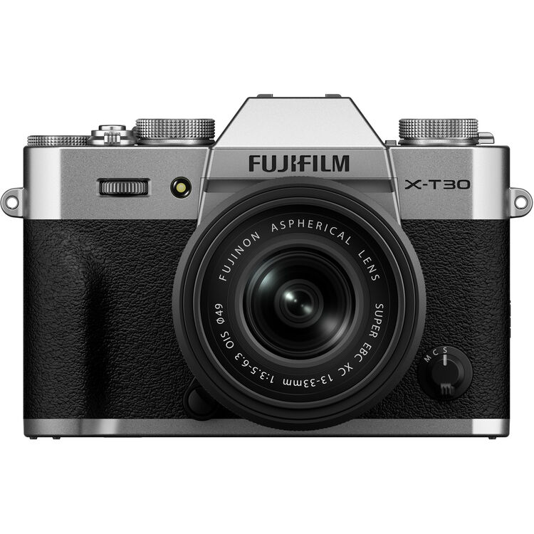 Fujifilm X-T30 III Mirrorless Camera with 13-33mm f/3.5-6.3 Lens (Silver)