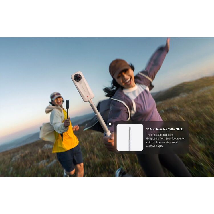Insta360 X4 Air Starter Bundle - Artic White