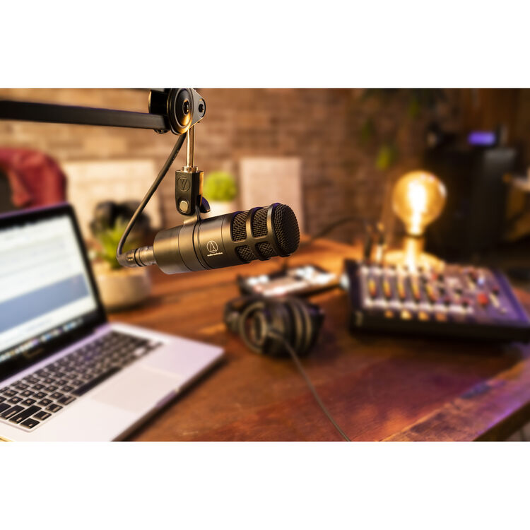 Audio Technica AT2040 Podcast Microphone | Hypercardioid Dynamic Microphone