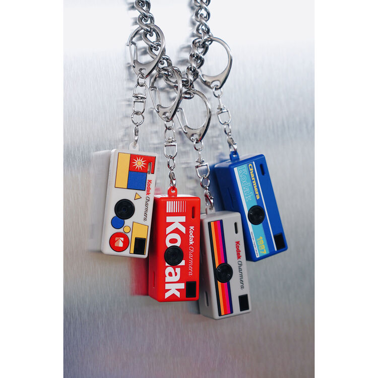 Kodak Charmera Key Chain Digital Camera (Random Style Blind Box) with Sandisk Ultra MicroSD 32GB