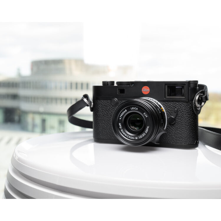 Leica APO-Summicron-M 35mm f/2 ASPH. Lens (Black) 11699