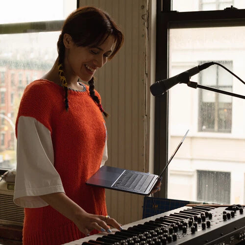 Apple MacBook Air M2 13Inch M1 8-Core CPU and 8-Core GPU 256GB Space Grey - MLXW3ID/A