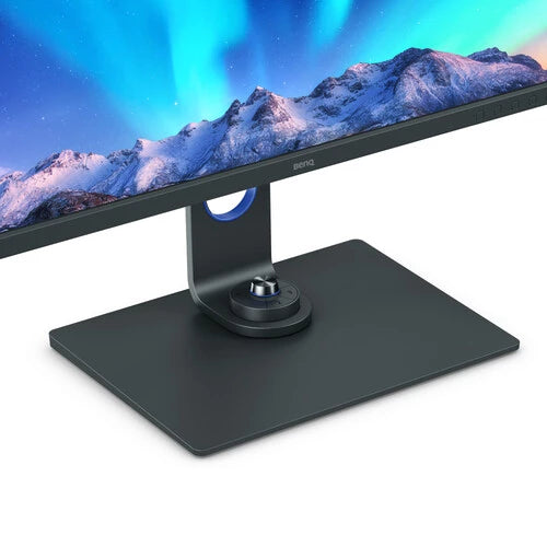 BenQ SW321C photography monitor 32"