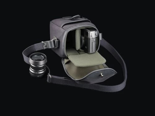 Billingham 72- Sage FibreNyte / Black Leather (Olive Lining)