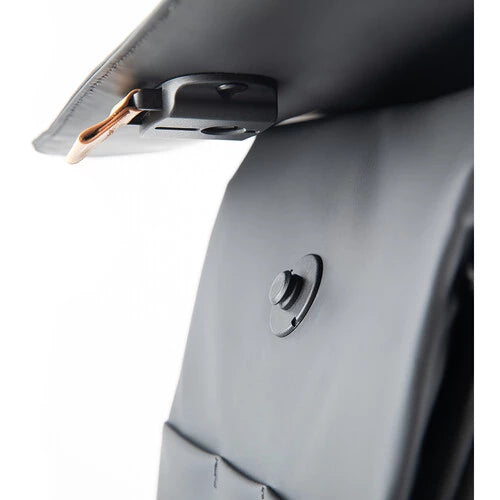 PGYTECH OneGo Backpack 18LObsidian Black P-CB-028