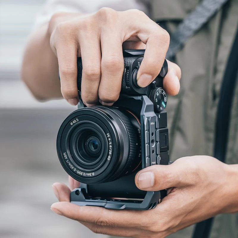 FALCAM F22&F38&F50 Quick Release Camera Cage ( for Sony a7C II) C00B3A01