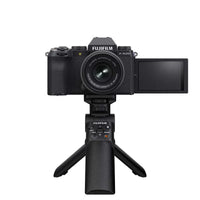 Fujifilm X-S20 Mirrorless Camera with 15-45mm Lens (Black) Video Package